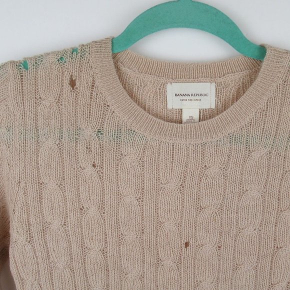 Banana Republic 100% Extra Fine Alpaca Cable Knit Sweater XS Flawed - Picture 8 of 8